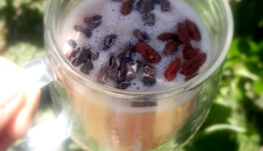 Lovely Saturday.<br>Yellow peach amazake with raspberry,